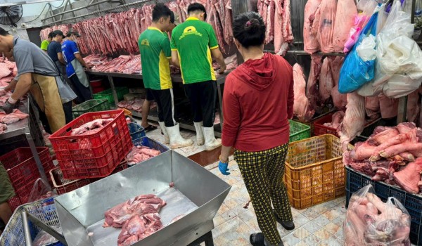 Khu sơ chế - chế biến thịt (3)